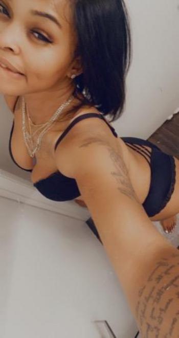  707-755-6113, 21  female escort, Reno