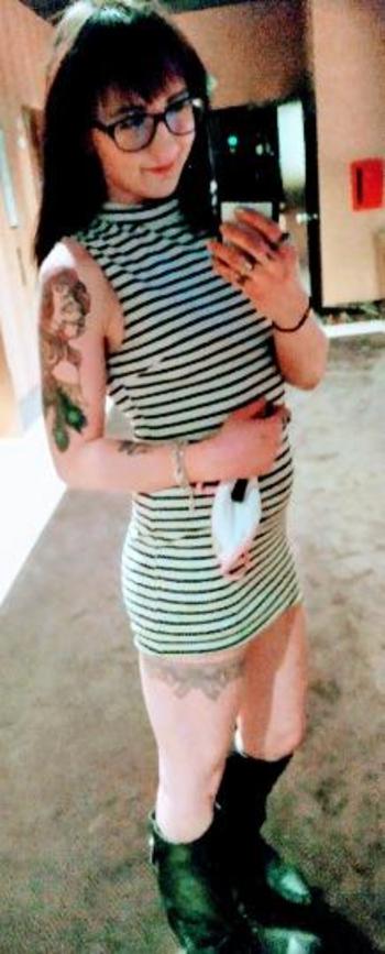 LACEY, 24  female escort, Reno